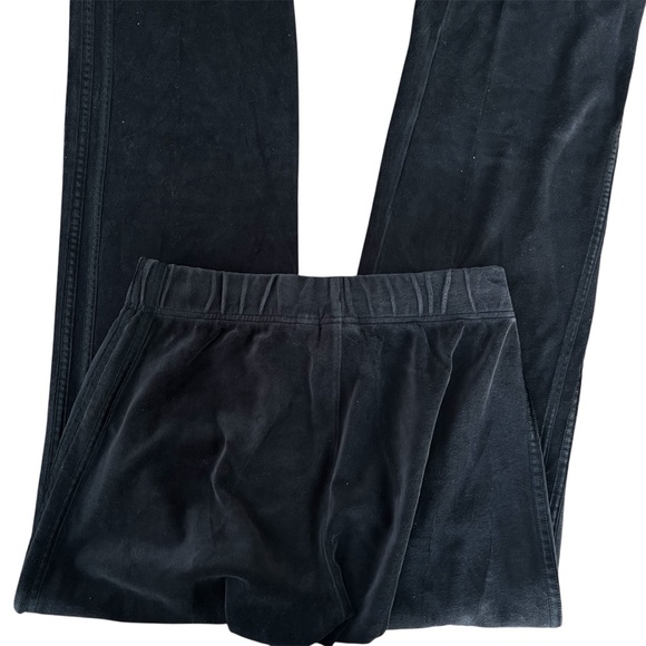 Adidas y2k wide leg velour sweatpants - Picture 6 of 6